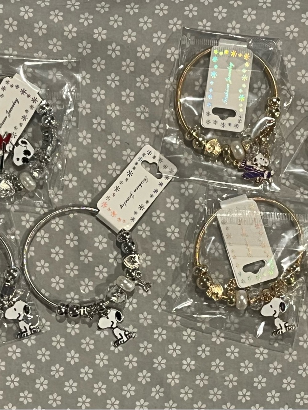 Kids Costume Snoopy Charm Bracelets - Silver and Gold stretch New 12 pieces